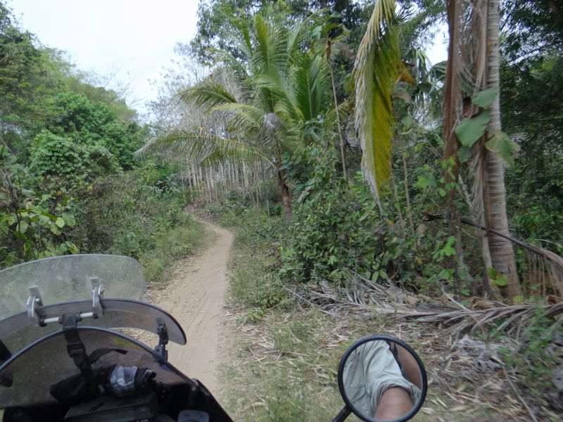 through the jungle..., Don Khon, Four Thousand Islands