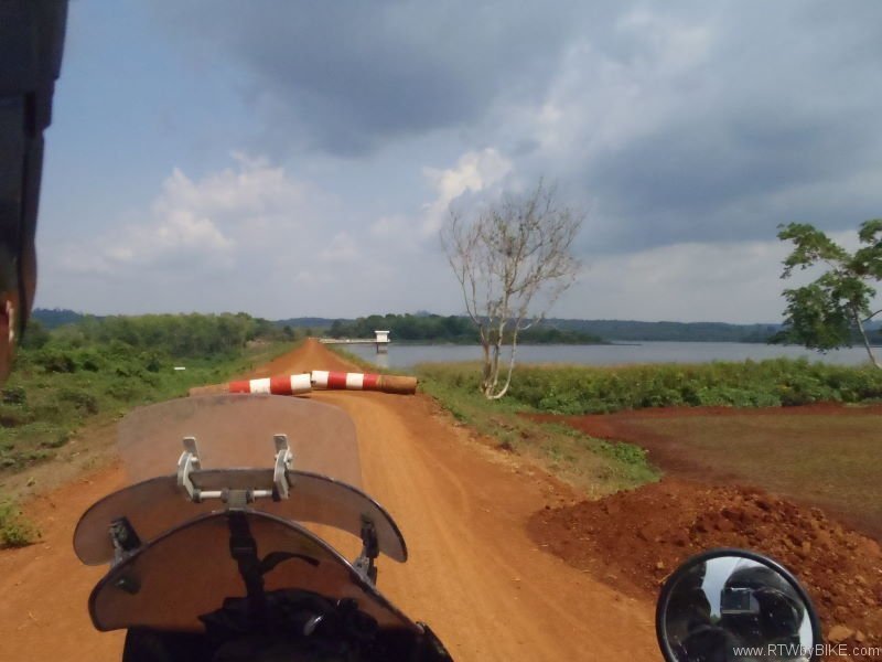 Round trip north of Banlung