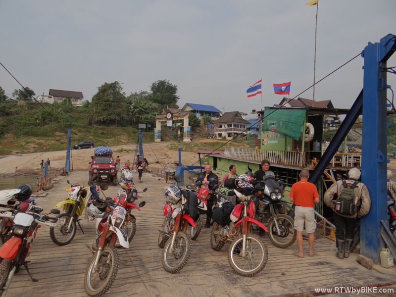 the ferry is going over to Huay Xai, Laos