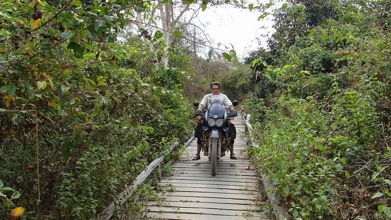 narrow pathes to explore the island, Don Khon, Four Thousand Islands